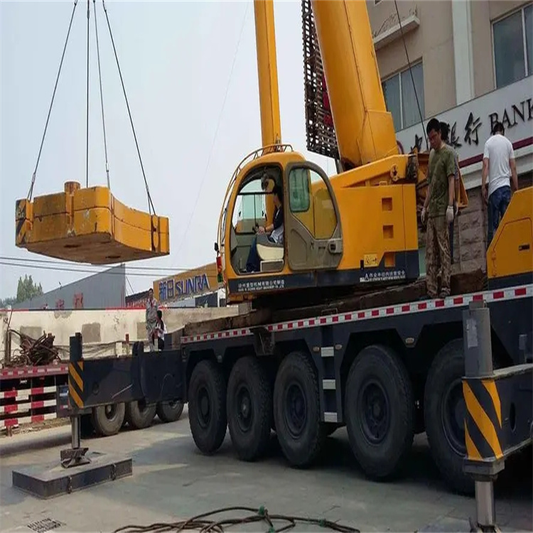 大邑吊车怎么吊玻璃